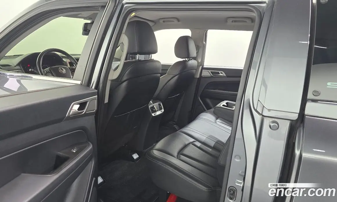 SsangYong Rexton 2019 2.2 автомат (гидро), фото 12