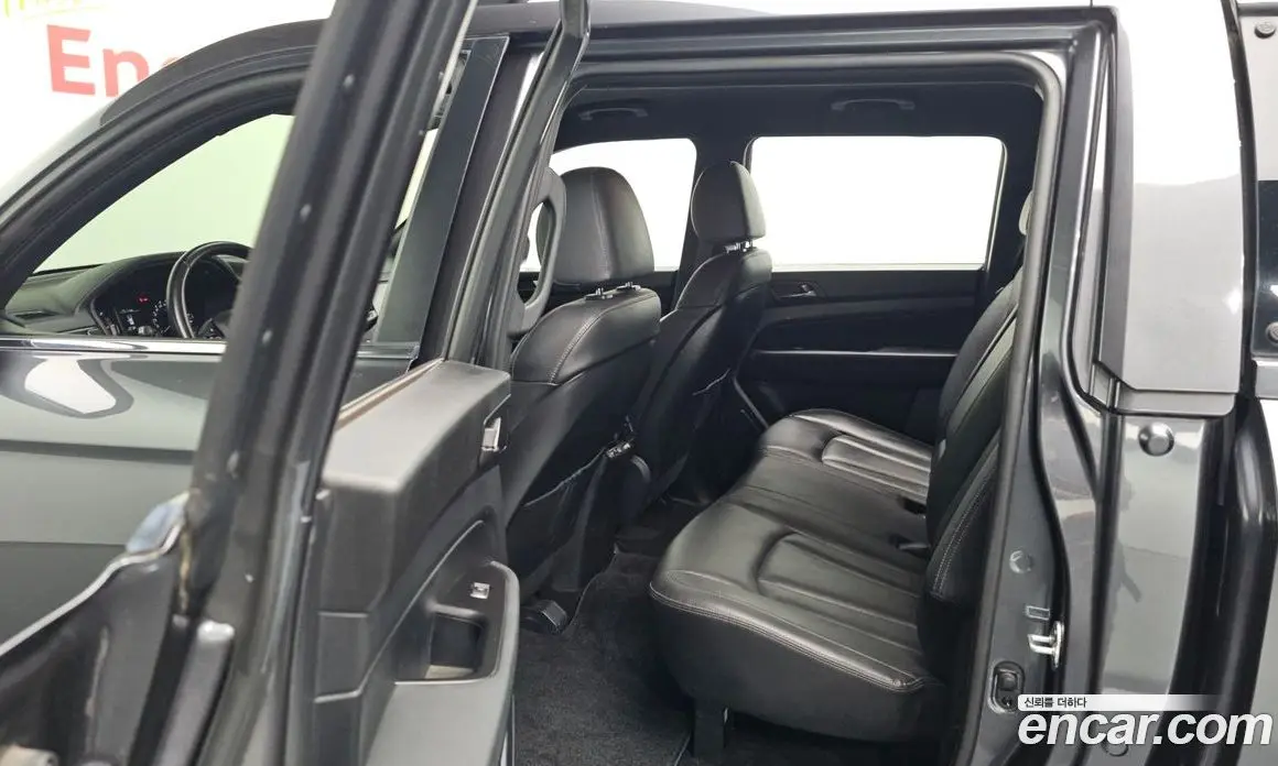 SsangYong Rexton 2021 2.2 автомат (гидро), фото 17