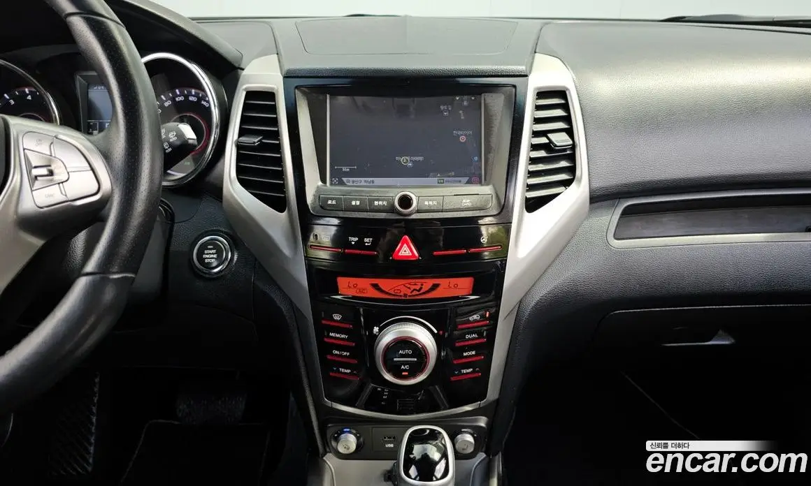SsangYong TIBOLI 2015 1.6 автомат (гидро), фото 18