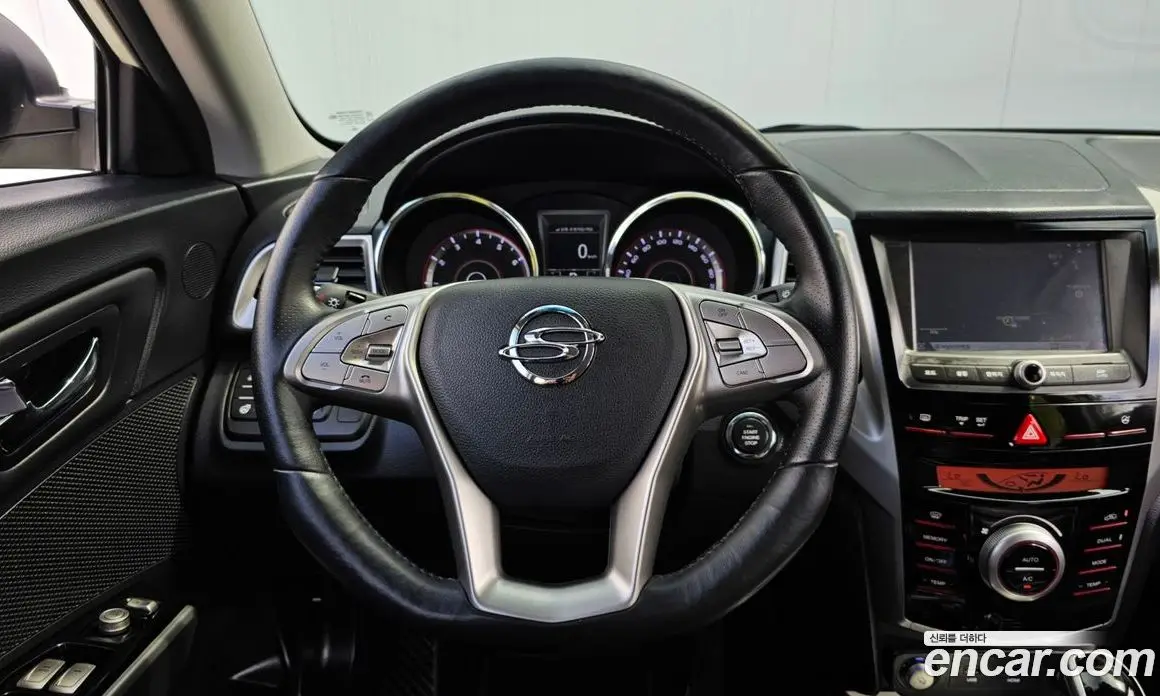 SsangYong TIBOLI 2015 1.6 автомат (гидро), фото 19