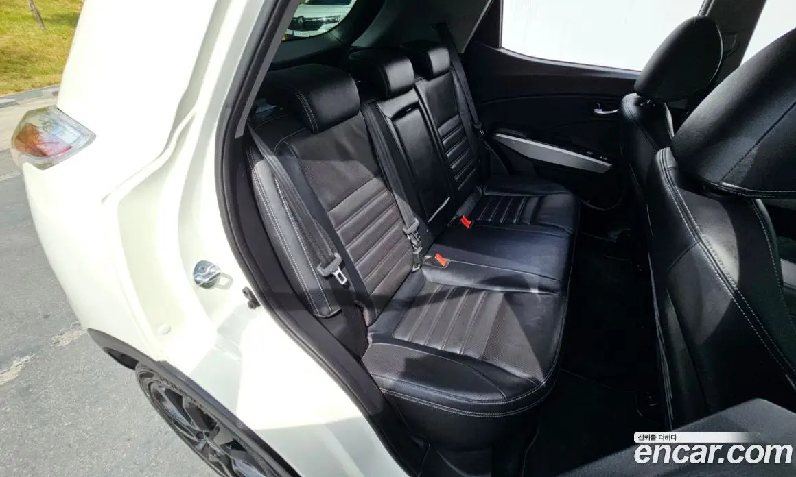 SsangYong TIBOLI 2015 1.6 автомат (гидро), фото 22