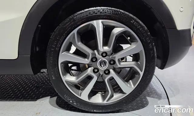 SsangYong TIBOLI 2016 1.6 автомат (гидро), миниатюра 7