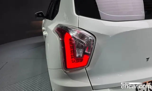 SsangYong TIBOLI 2016 1.6 автомат (гидро), миниатюра 9