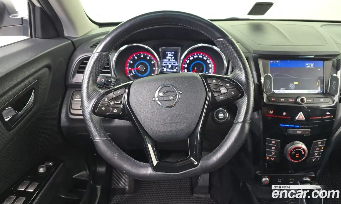 SsangYong TIBOLI 2018 1.6 автомат (гидро), фото 13