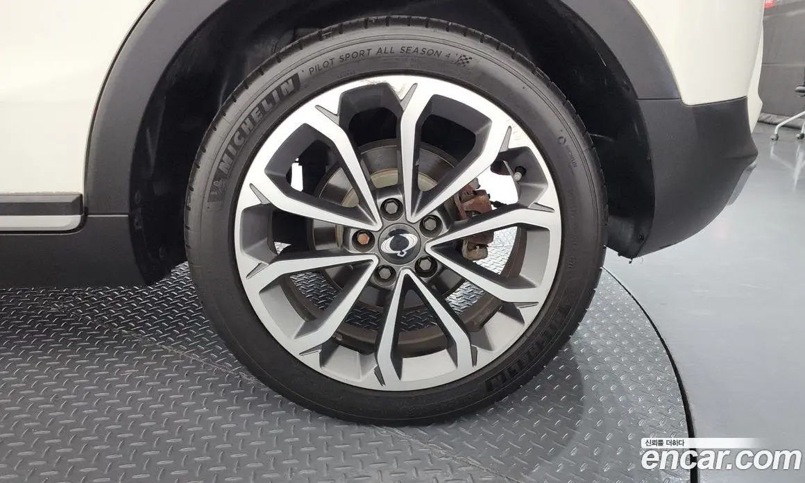 SsangYong TIBOLI 2018 1.6 автомат (гидро), фото 7