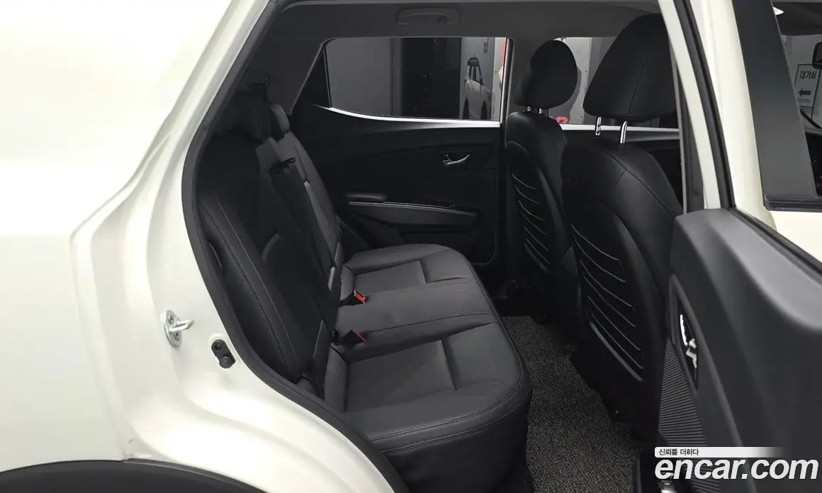 SsangYong TIBOLI 2019 1.5 автомат (гидро), фото 17