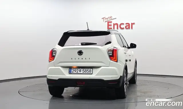 SsangYong TIBOLI 2019 1.5 автомат (гидро), миниатюра 3