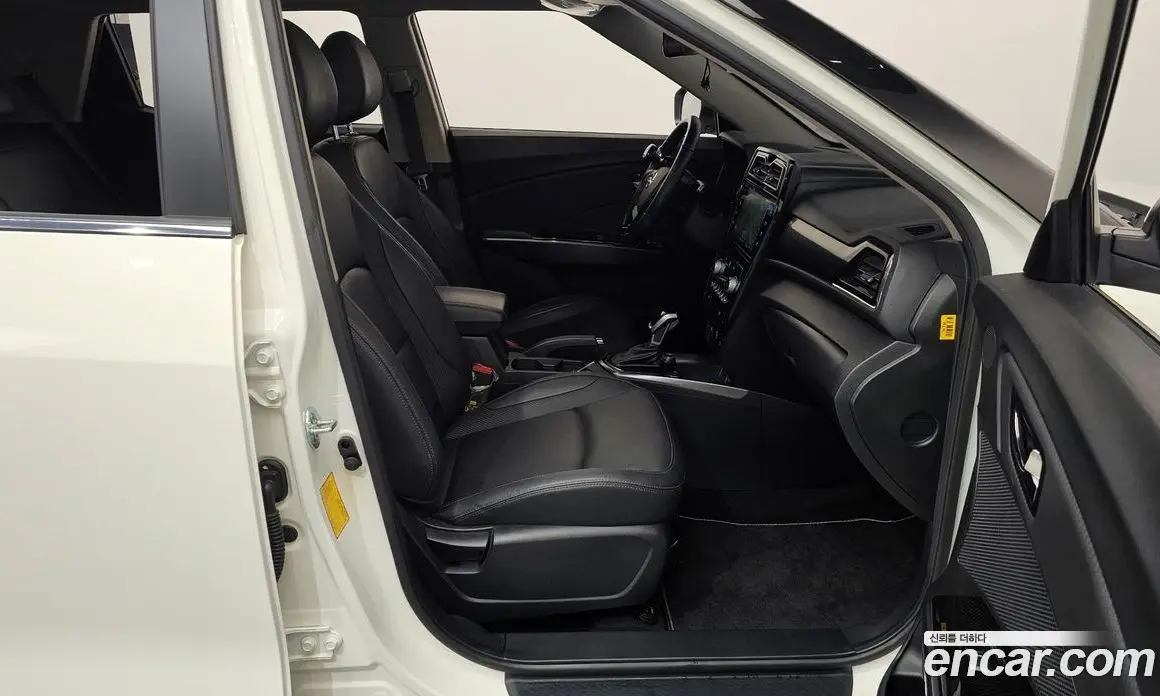 SsangYong TIBOLI 2021 1.5 автомат (гидро), фото 15
