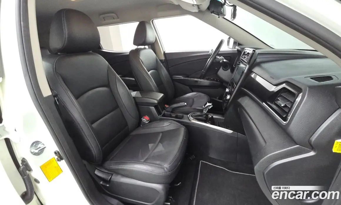 SsangYong TIBOLI 2021 1.5 автомат (гидро), фото 18