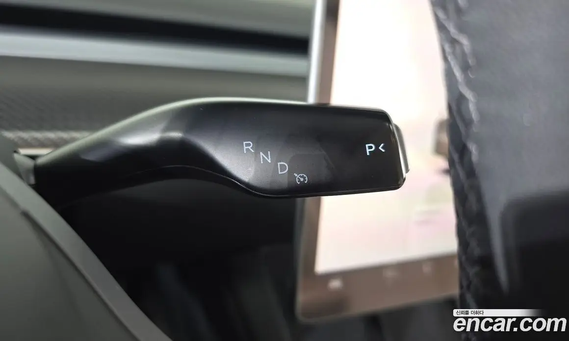 Tesla Model Y 2023 0.2 автомат (гидро), фото 11 Tesla Model Y 2023 0.2 автомат (гидро), фото 11