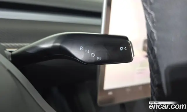 Tesla Model Y 2023 0.2 автомат (гидро), миниатюра 11 Tesla Model Y 2023 0.2 автомат (гидро), миниатюра 11