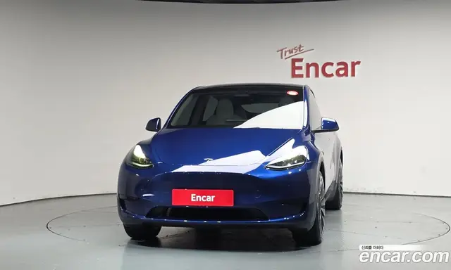Tesla Model Y 2023 0.2 автомат (гидро), миниатюра 3 Tesla Model Y 2023 0.2 автомат (гидро), миниатюра 3