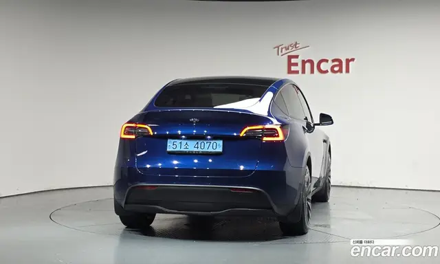 Tesla Model Y 2023 0.2 автомат (гидро), миниатюра 4 Tesla Model Y 2023 0.2 автомат (гидро), миниатюра 4