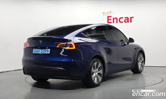 Tesla Model Y 2023 0.2 автомат (гидро), миниатюра 2 Tesla Model Y 2023 0.2 автомат (гидро), миниатюра 2