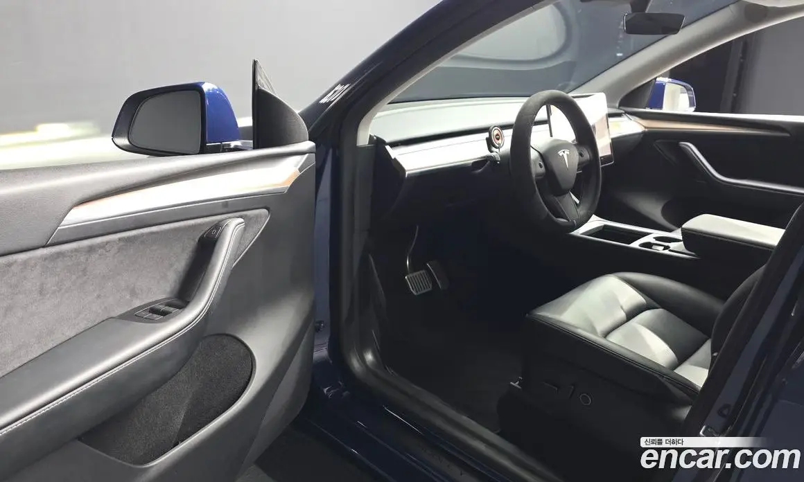 Tesla Model Y 2023 0.2 автомат (гидро), фото 10 Tesla Model Y 2023 0.2 автомат (гидро), фото 10