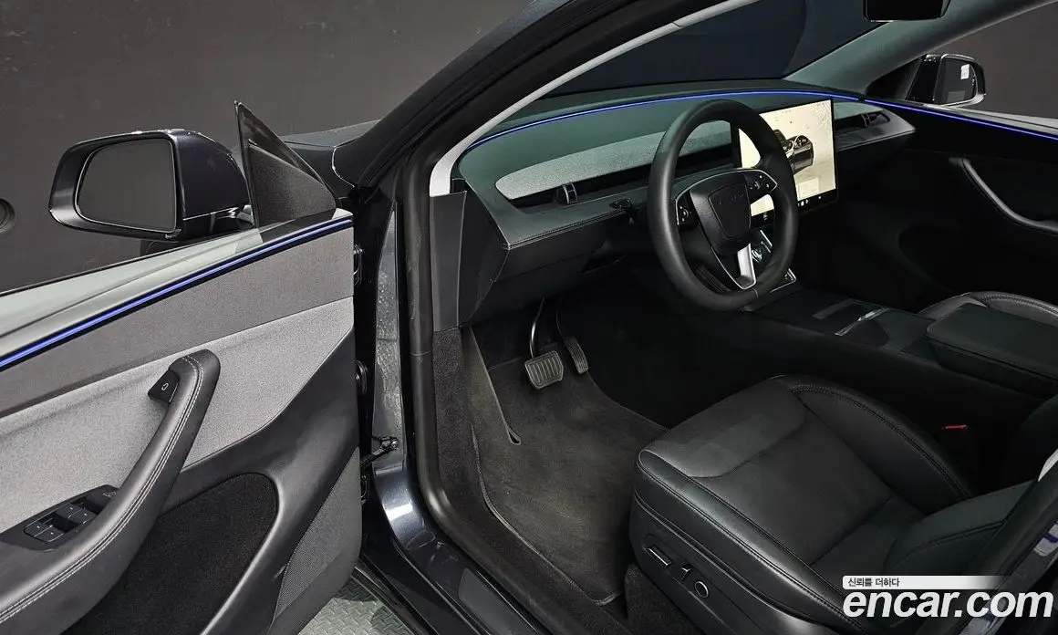 Tesla Model Y 2025 0.2 автомат (гидро), фото 13 Tesla Model Y 2025 0.2 автомат (гидро), фото 13