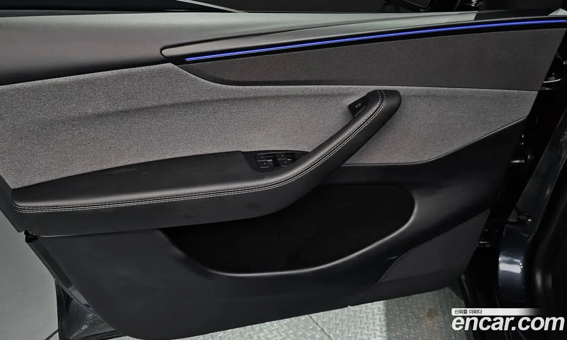Tesla Model Y 2025 0.2 автомат (гидро), фото 14 Tesla Model Y 2025 0.2 автомат (гидро), фото 14