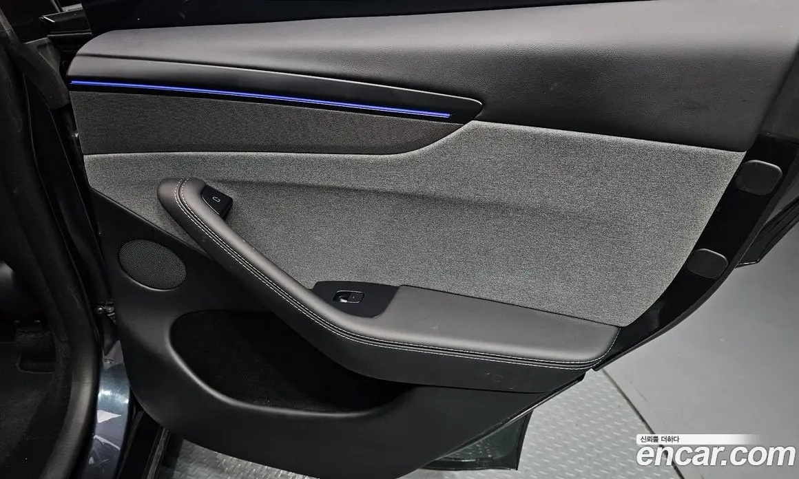 Tesla Model Y 2025 0.2 автомат (гидро), фото 15 Tesla Model Y 2025 0.2 автомат (гидро), фото 15
