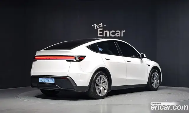 Tesla Model Y 2025 0.2 автомат (гидро), миниатюра 2 Tesla Model Y 2025 0.2 автомат (гидро), миниатюра 2