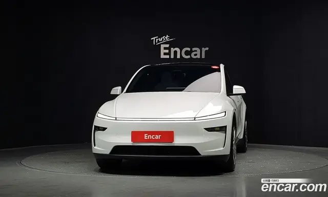 Tesla Model Y 2025 0.2 автомат (гидро), миниатюра 3 Tesla Model Y 2025 0.2 автомат (гидро), миниатюра 3