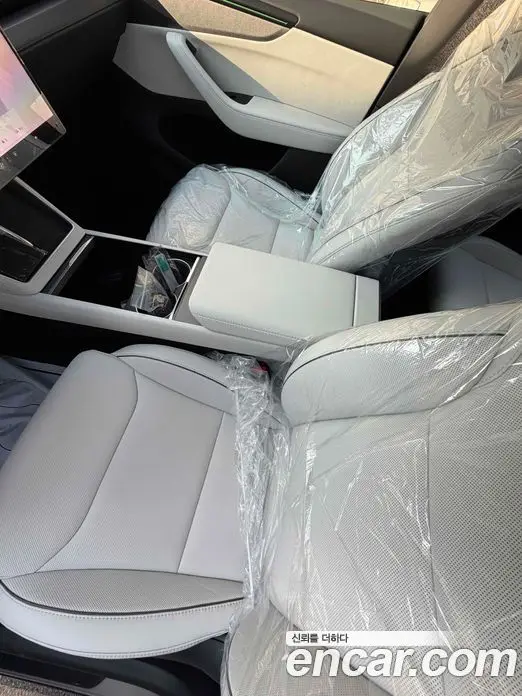 Tesla Model Y 2026 автомат (гидро), миниатюра 3 Tesla Model Y 2026 автомат (гидро), миниатюра 3