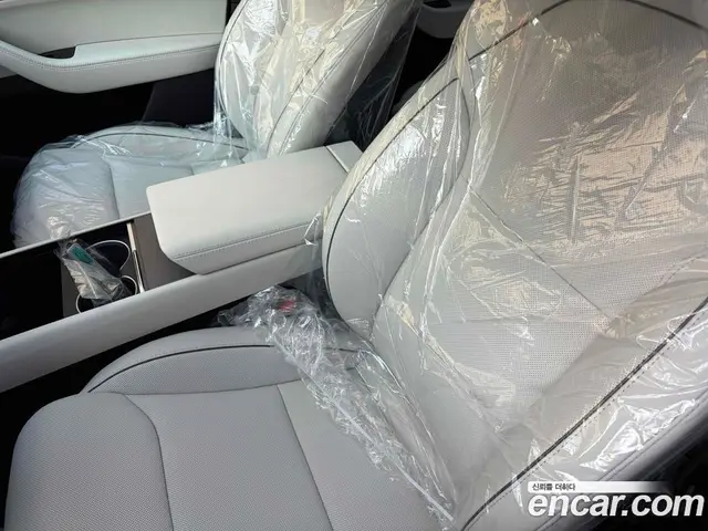 Tesla Model Y 2026 автомат (гидро), миниатюра 7 Tesla Model Y 2026 автомат (гидро), миниатюра 7