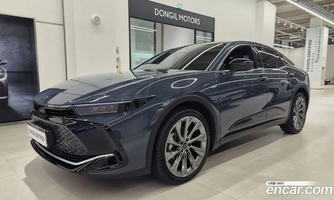 Toyota Crown 2025 2.5 автомат (вариатор), фото 1 Toyota Crown 2025 2.5 автомат (вариатор), фото 1