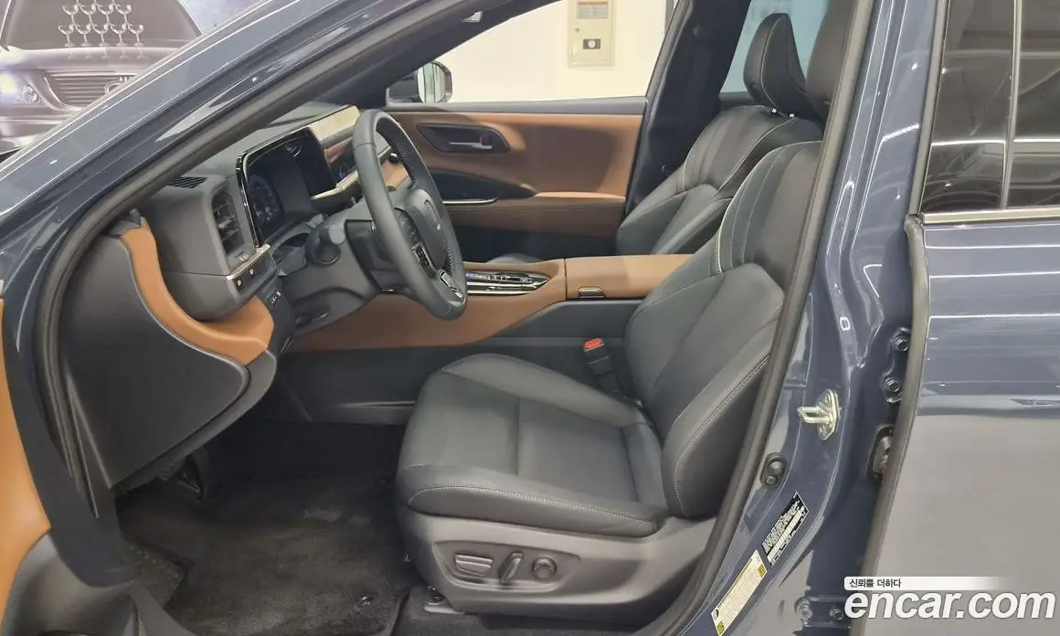Toyota Crown 2025 2.5 автомат (вариатор), фото 10 Toyota Crown 2025 2.5 автомат (вариатор), фото 10
