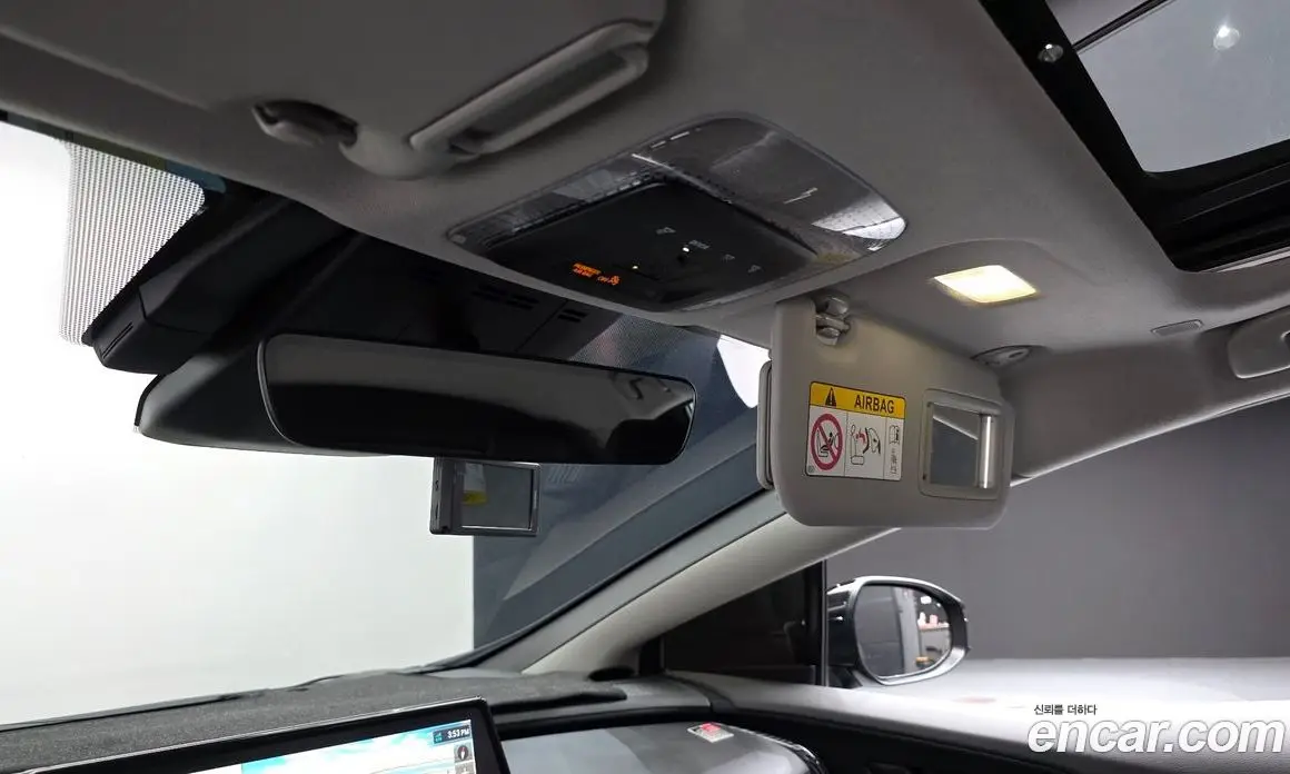 Toyota Prius 2025 2.0 автомат (гидро), фото 27 Toyota Prius 2025 2.0 автомат (гидро), фото 27
