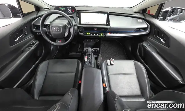 Toyota Prius 2025 2.0 автомат (гидро), миниатюра 10 Toyota Prius 2025 2.0 автомат (гидро), миниатюра 10