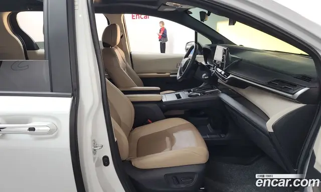 Toyota Sienna 2023 2.5 автомат (гидро), миниатюра 11 Toyota Sienna 2023 2.5 автомат (гидро), миниатюра 11