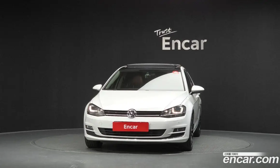 Volkswagen Golf 2013 2.0 автомат (гидро), фото 3