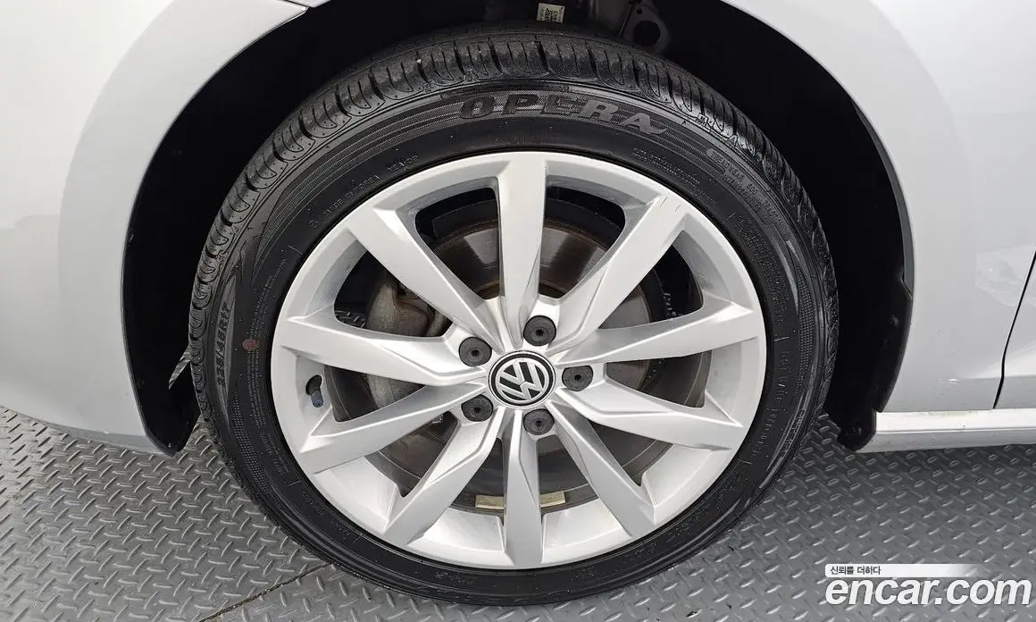 Volkswagen Golf 2015 2.0 автомат (гидро), фото 5