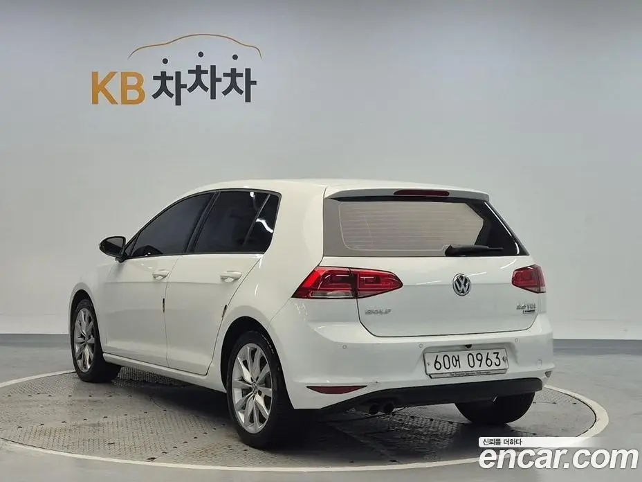 Volkswagen Golf 2016 2.0 автомат (гидро), фото 2 Volkswagen Golf 2016 2.0 автомат (гидро), фото 2