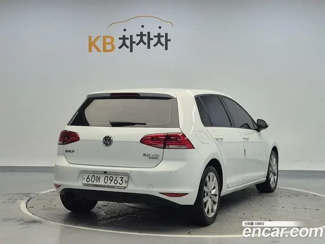 Volkswagen Golf 2016 2.0 автомат (гидро), миниатюра 3 Volkswagen Golf 2016 2.0 автомат (гидро), миниатюра 3