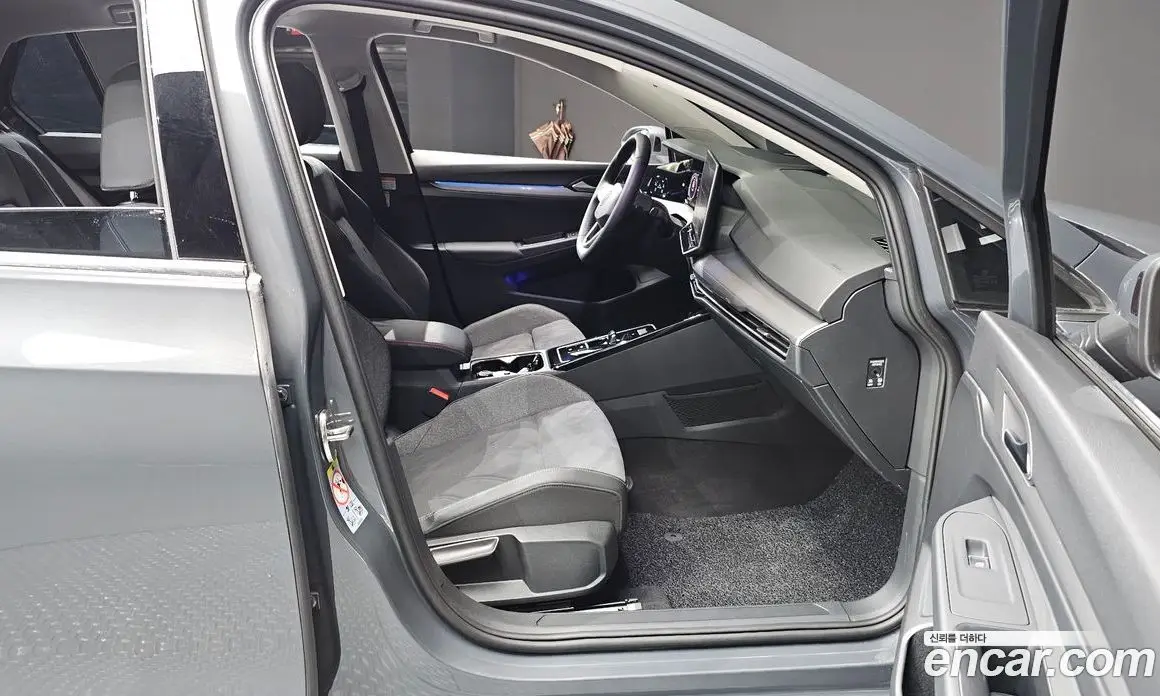 Volkswagen Golf 2025 2.0 автомат (гидро), фото 16