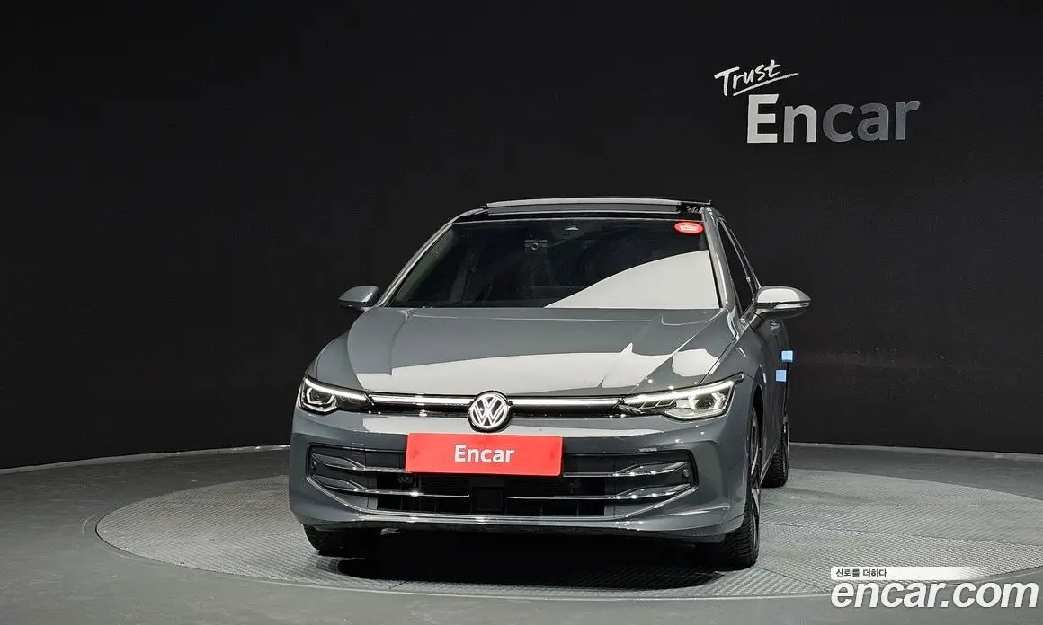Volkswagen Golf 2025 2.0 автомат (гидро), фото 3