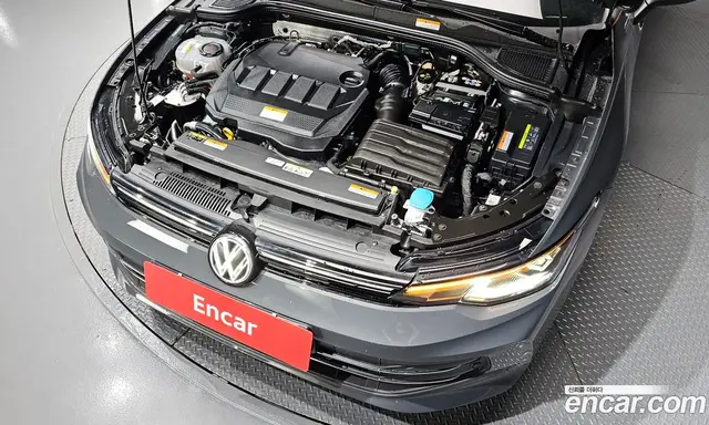 Volkswagen Golf 2025 2.0 автомат (гидро), миниатюра 6