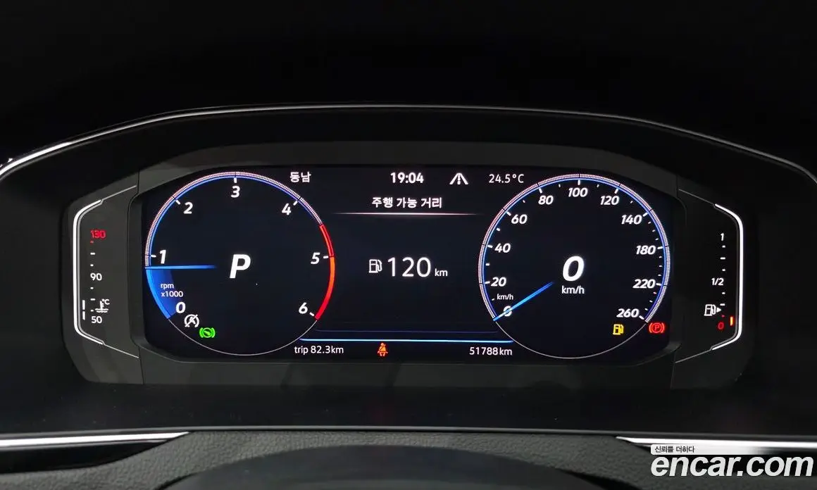 Volkswagen Passat 2022 2.0 автомат (гидро), фото 11