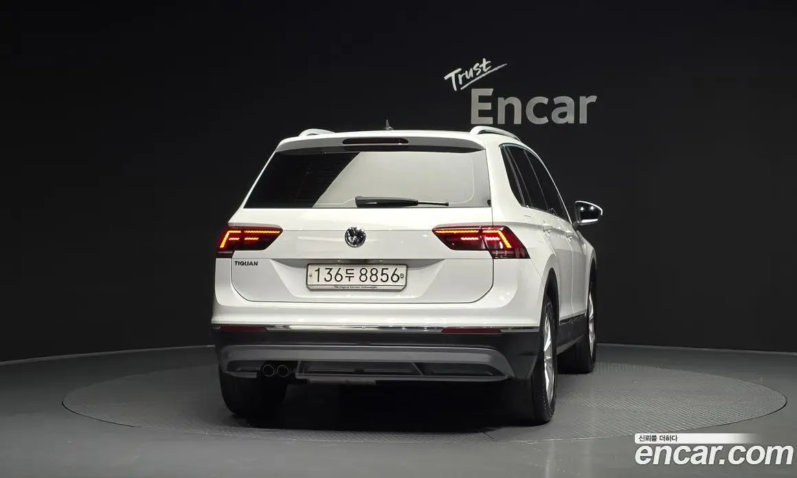 Volkswagen Tiguan 2020 2.0 автомат (гидро), фото 4