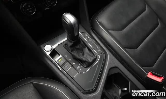 Volkswagen Tiguan 2020 2.0 автомат (гидро), миниатюра 9