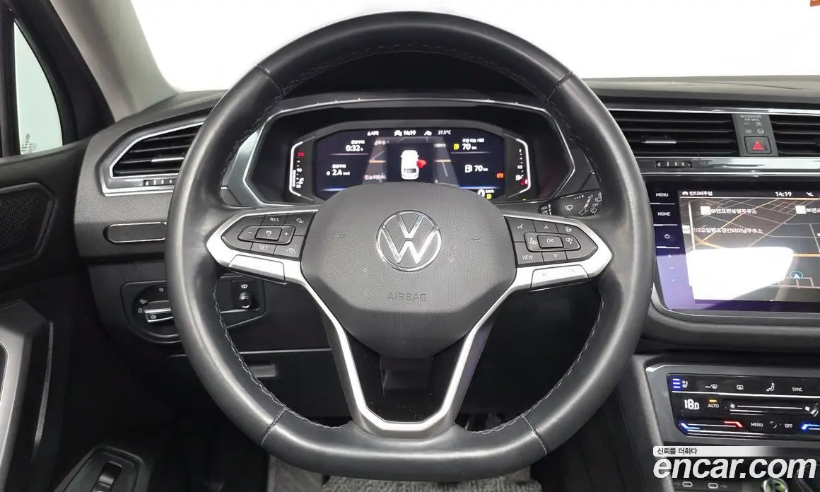 Volkswagen Tiguan 2022 2.0 автомат (гидро), фото 13