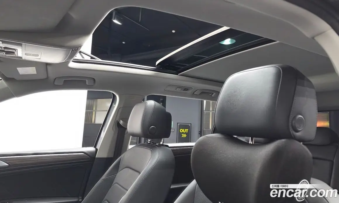 Volkswagen Tiguan 2022 2.0 автомат (гидро), фото 18