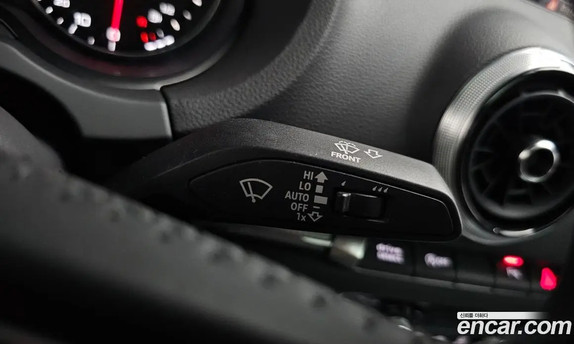 Audi A3 2018 2.0 автомат (гидро), фото 28
