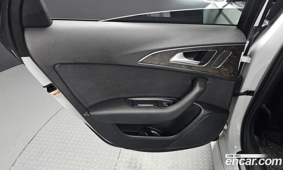 Audi A6 2018 2.0 автомат (гидро), фото 15
