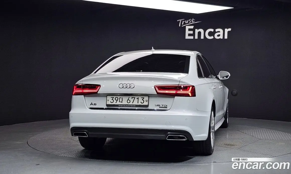 Audi A6 2018 2.0 автомат (гидро), фото 4
