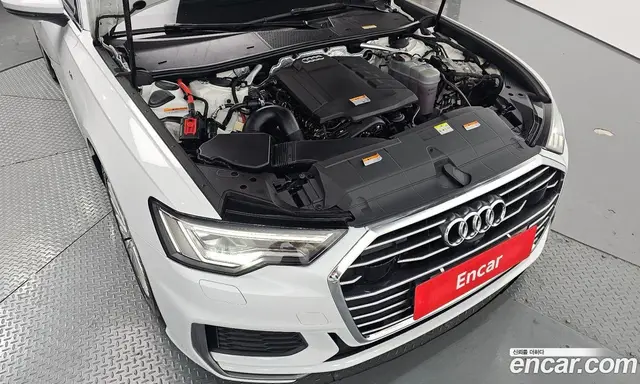 Audi A6 2021 2.0 автомат (гидро), миниатюра 6