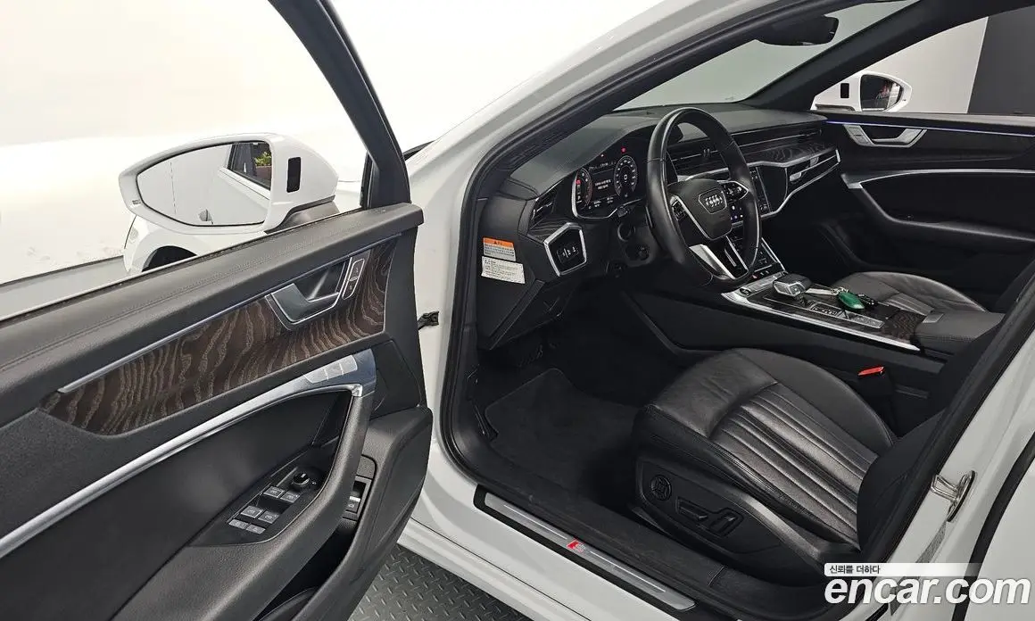 Audi A6 2021 2.0 автомат (гидро), фото 10