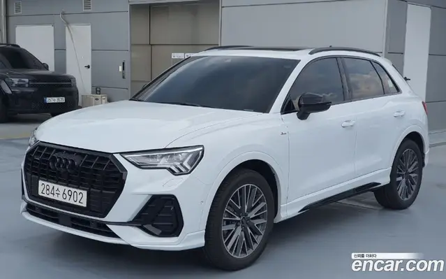 Audi Q3, 2026, 5 400 км