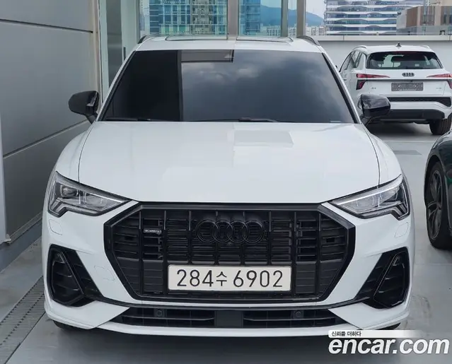 Audi Q3 2026 2.0 автомат (гидро), миниатюра 3